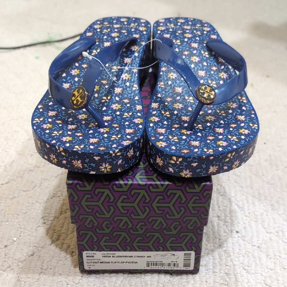 Tory Burch Navy Floral Wedge Platform Flip Flops Sz 8 US